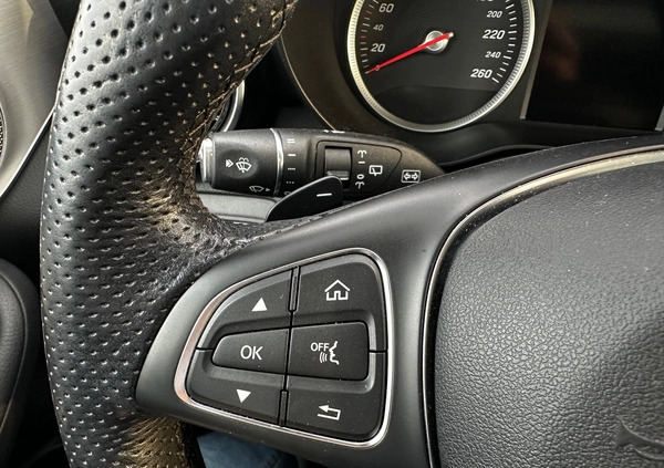 Mercedes-Benz GLC cena 152000 przebieg: 98035, rok produkcji 2018 z Nowa Ruda małe 529